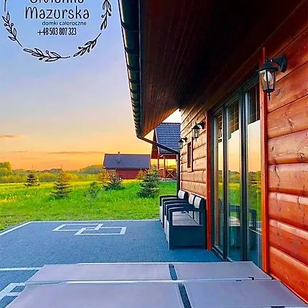 Sielanka Mazurska/mazury بيت خشبي *